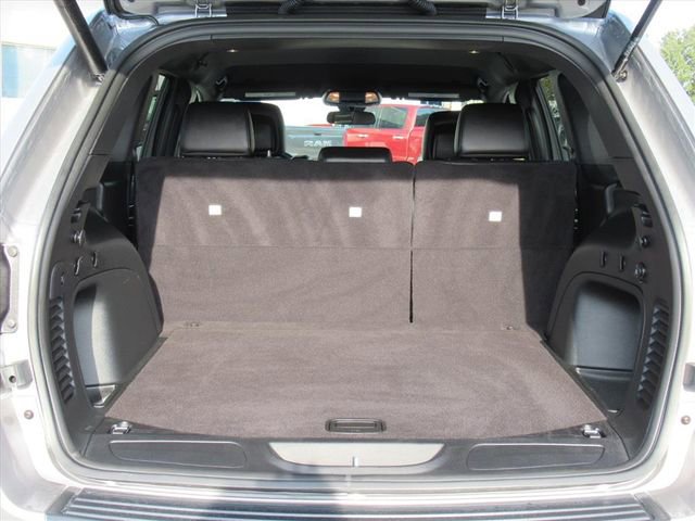 Used 2021 Jeep Grand Cherokee Laredo X image 27