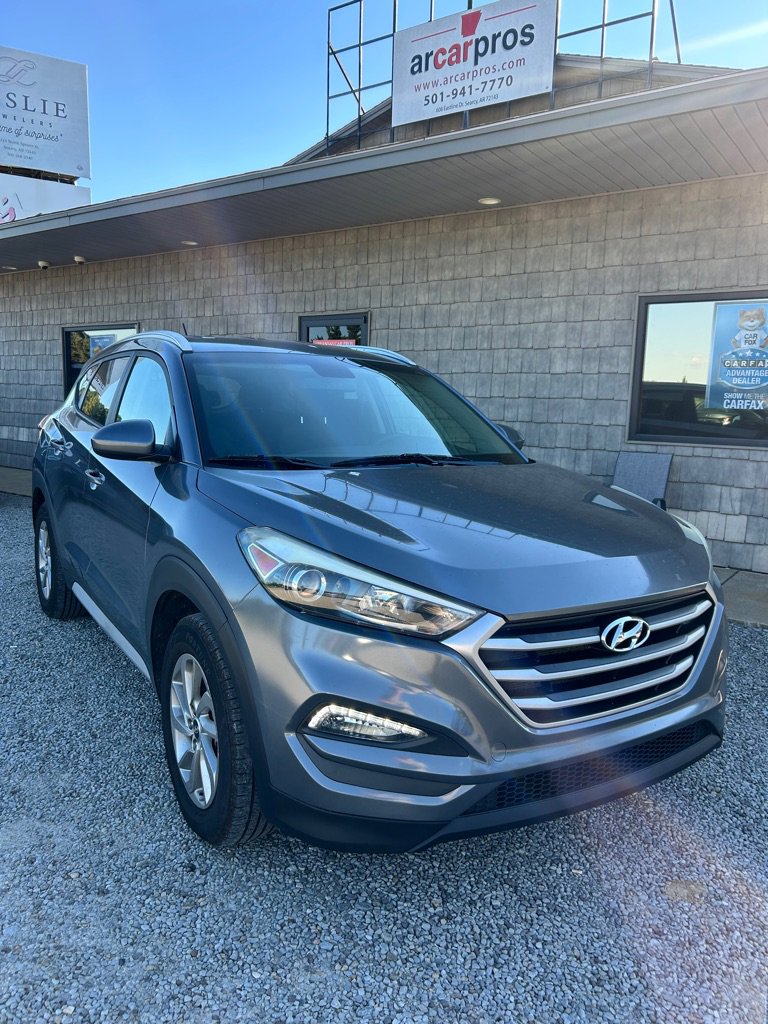 Used 2017 Hyundai Tucson SE image 3