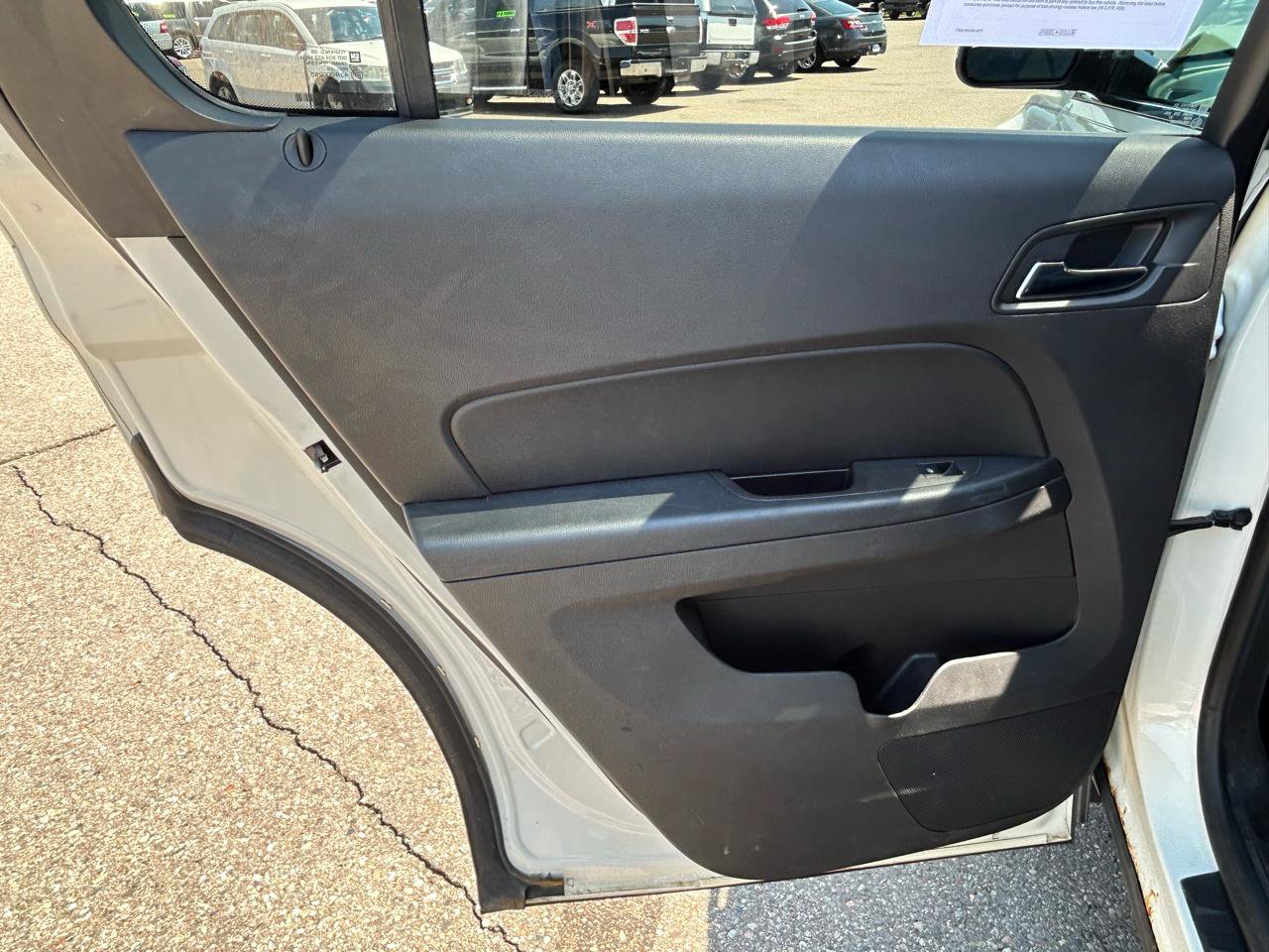 Used 2014 Chevrolet Equinox LTZ AWD/4WD image 13