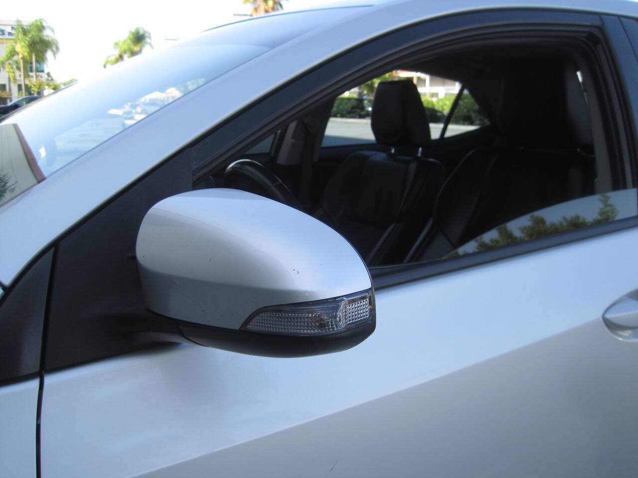 Used 2017 Toyota Corolla SE FWD image 37
