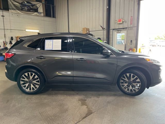 Used 2020 Ford Escape Titanium AWD/4WD image 7