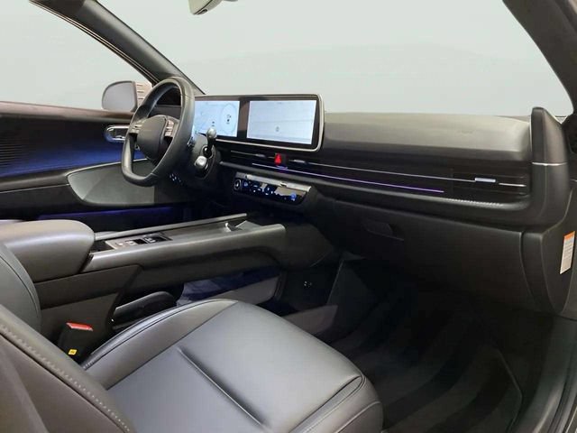 Used 2025 Hyundai Ioniq 6 SEL RWD image 78