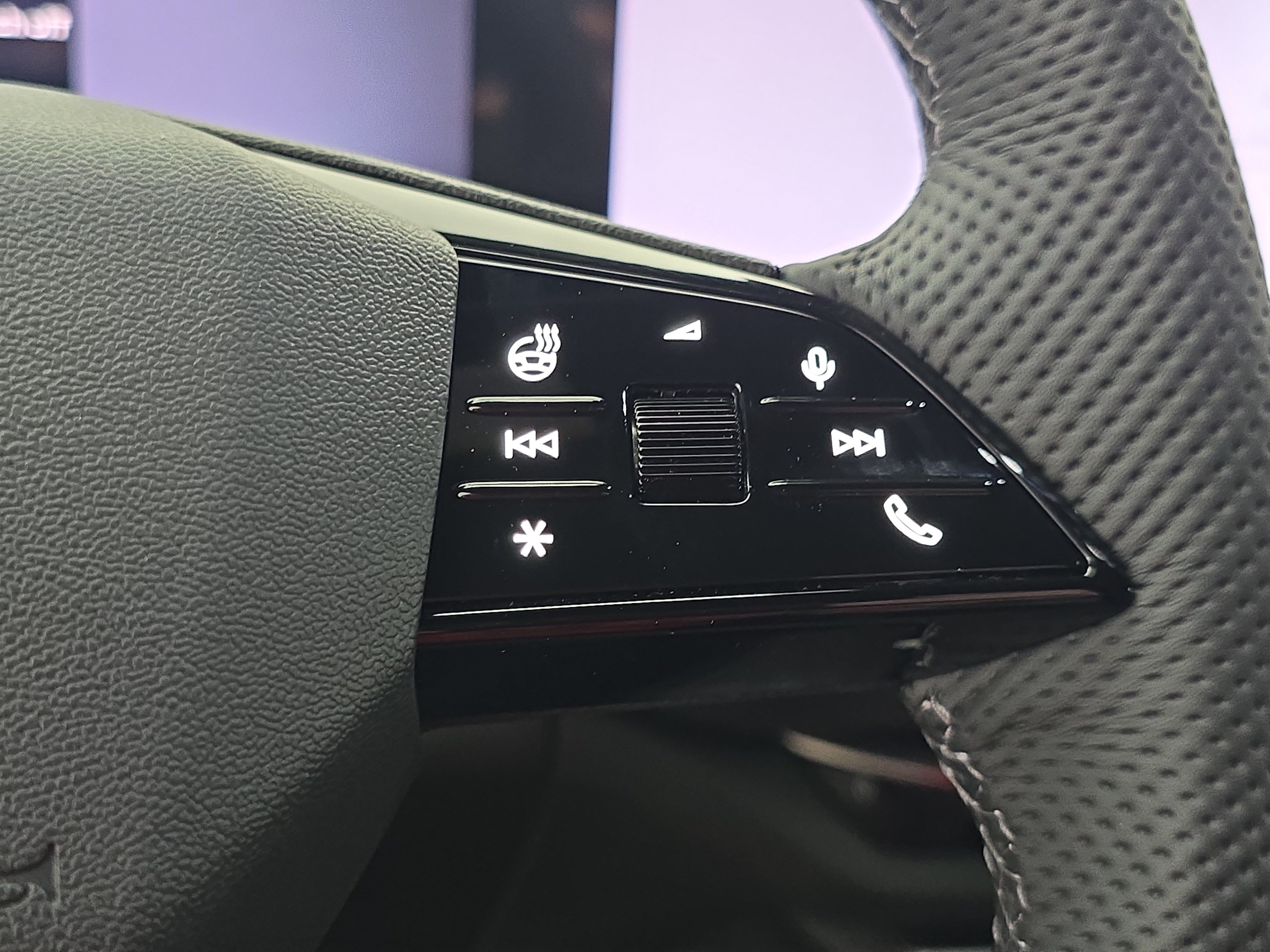 New 2026 Audi SQ5 Prestige AWD/4WD image 18