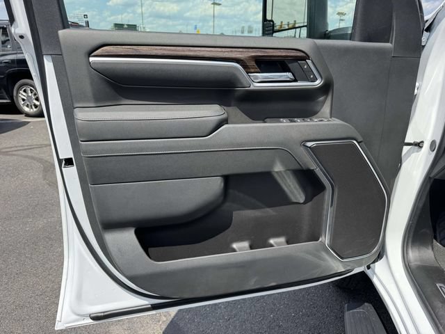 New 2026 GMC Sierra 3500 SLE w/ Preferred Package AWD/4WD image 6