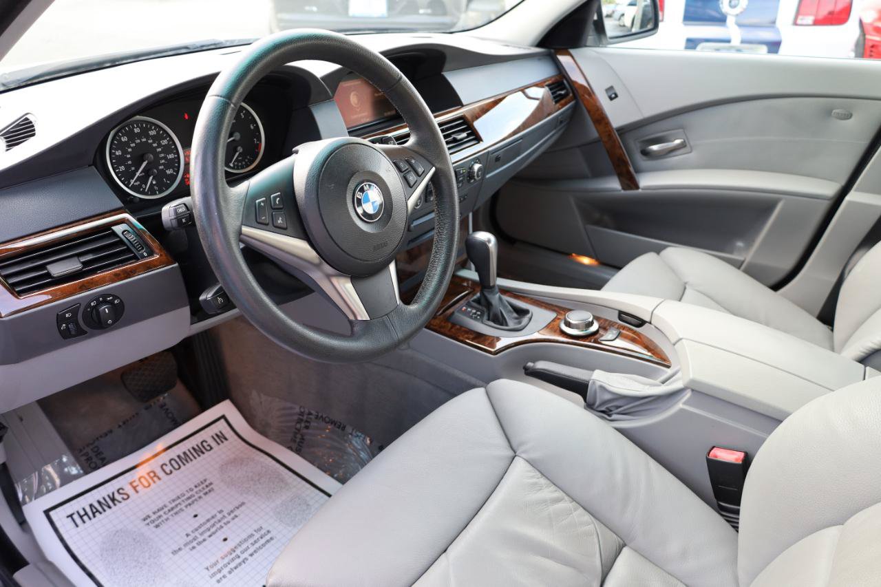 Used 2007 BMW 530i Sedan RWD image 8