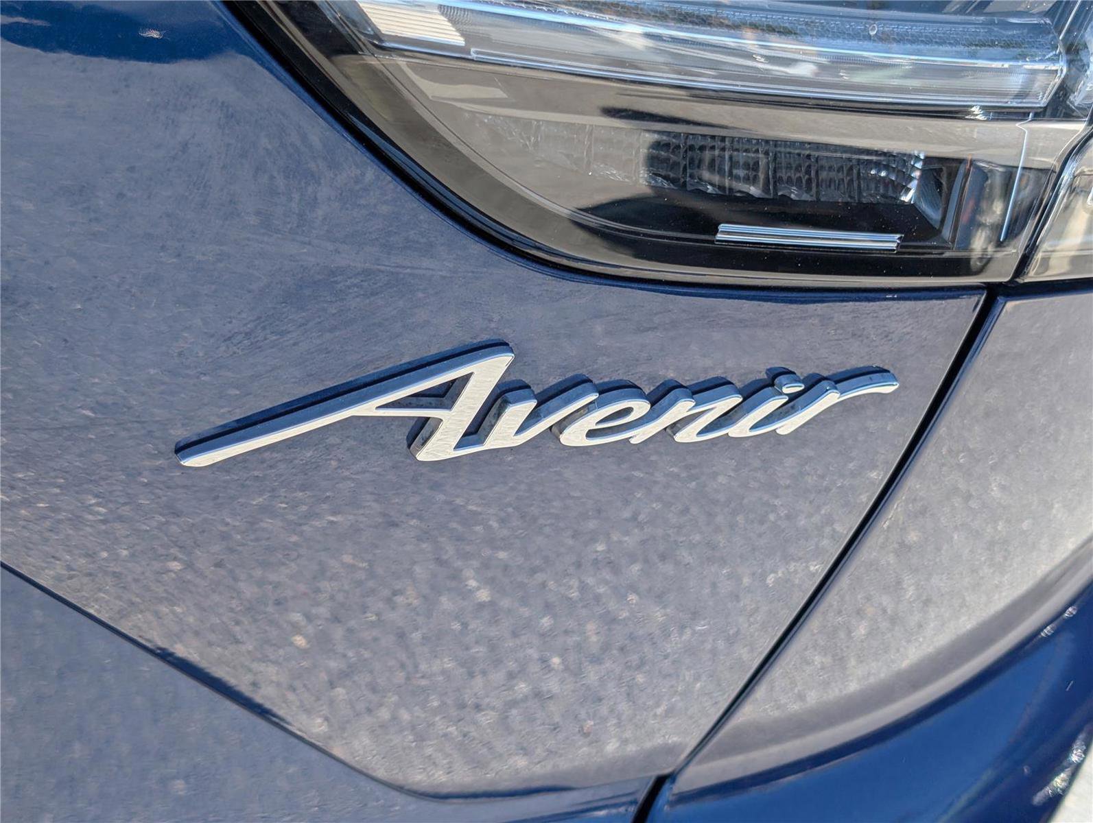Used 2023 Buick Envision Avenir AWD/4WD image 10