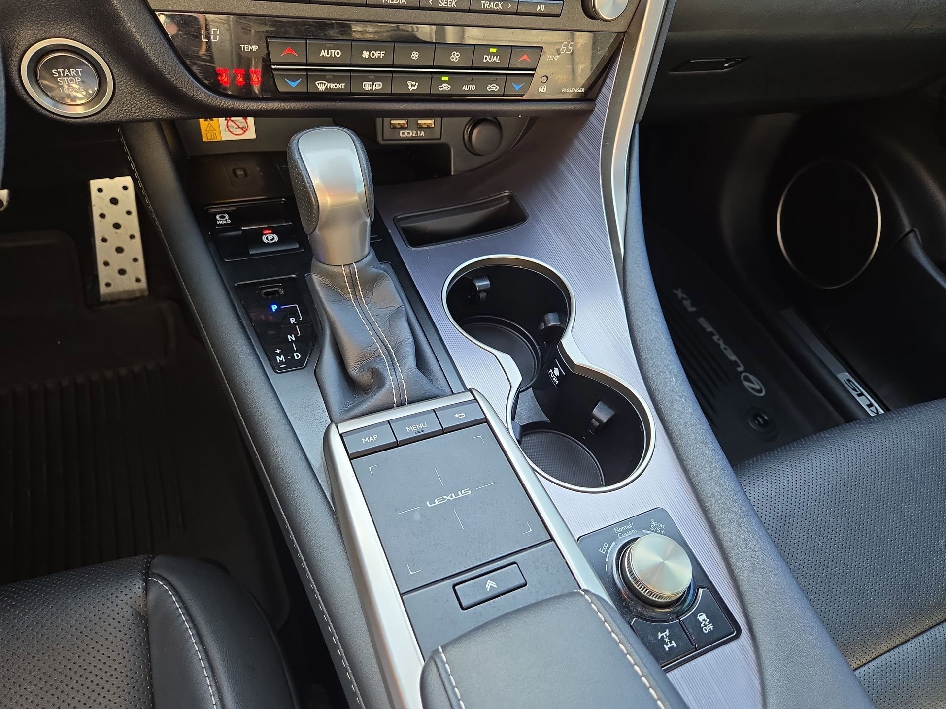 Used 2022 Lexus RX 350 F Sport w/ Accessory Package AWD/4WD image 22
