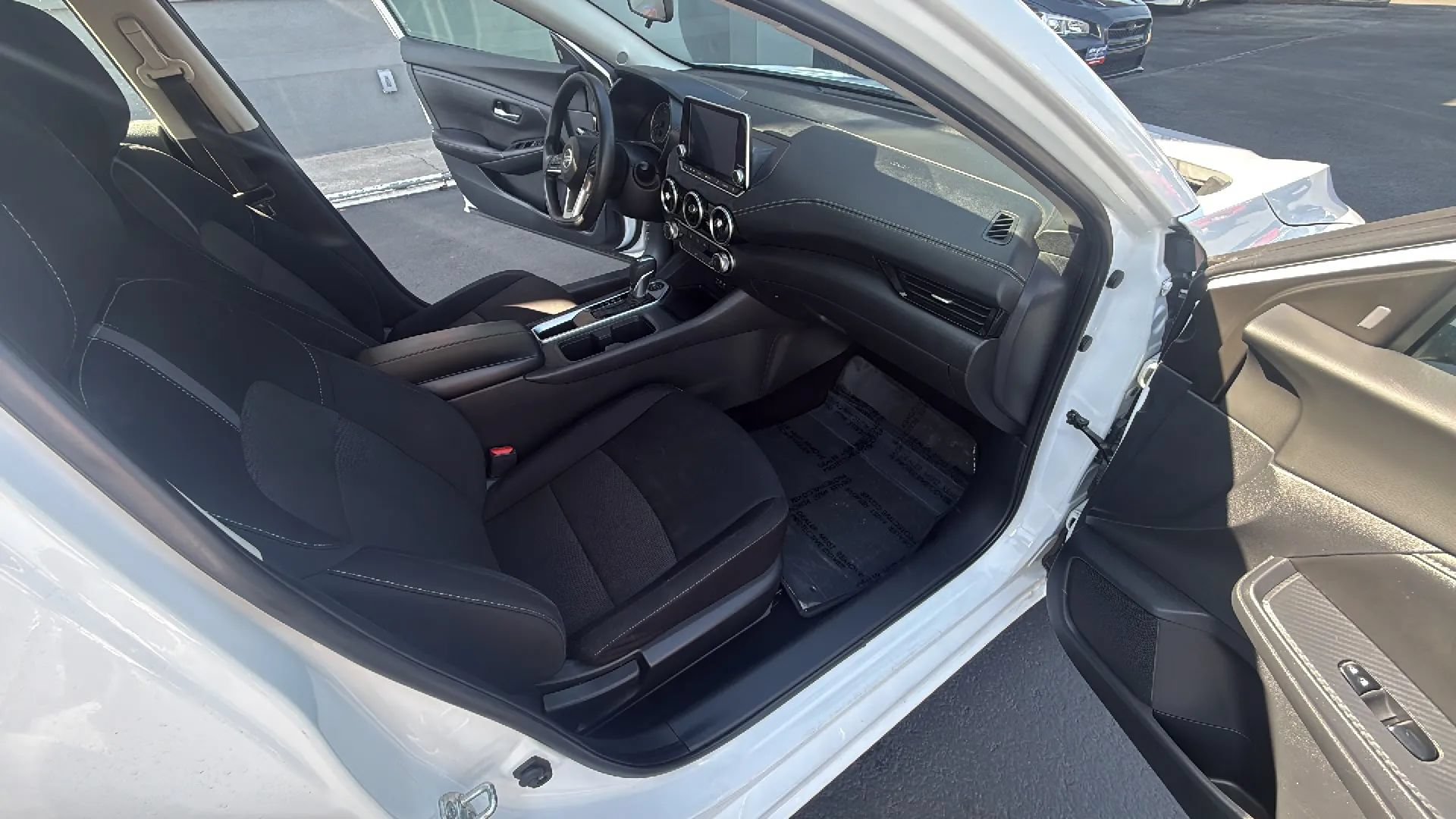 Used 2023 Nissan Sentra SV FWD image 19