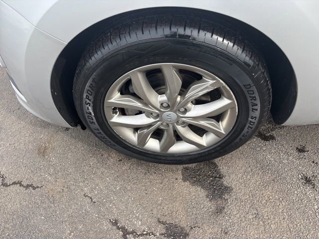 Used 2019 Kia Sedona EX image 43