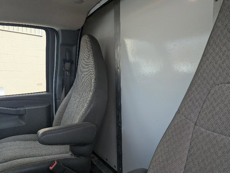 Used 2022 GMC Savana 3500 w/ Power Convenience Package image 22