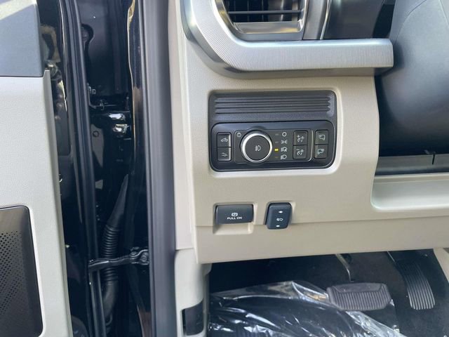 New 2026 Ford F350 Platinum w/ Platinum Plus Package image 14