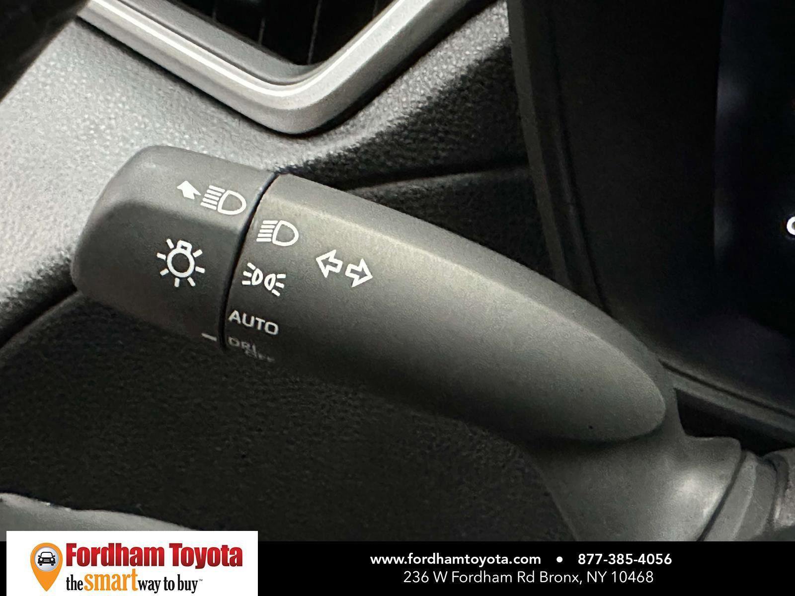 Certified 2026 Toyota Corolla Cross LE AWD/4WD image 30