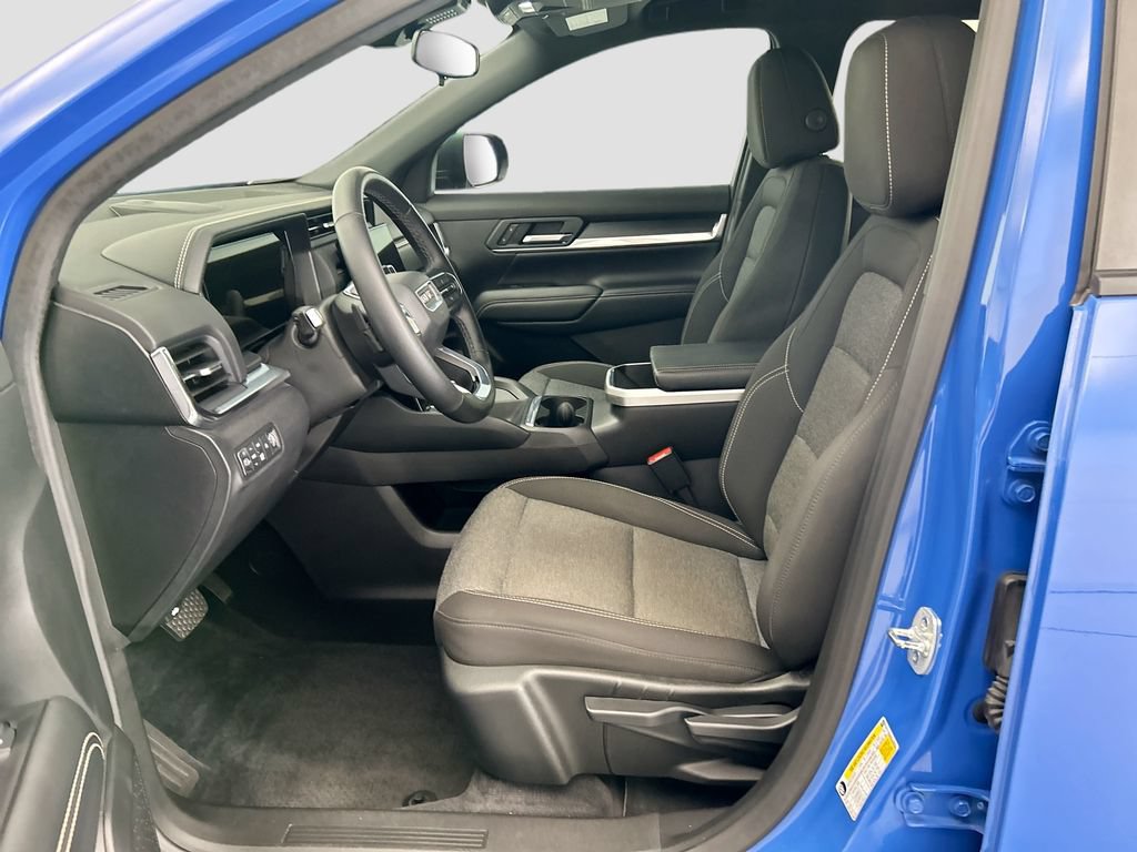 Used 2025 GMC Terrain Elevation AWD/4WD image 17