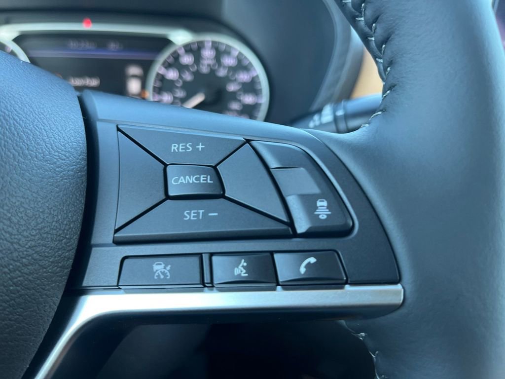 New 2025 Nissan Sentra SV w/ SV Premium Package image 12