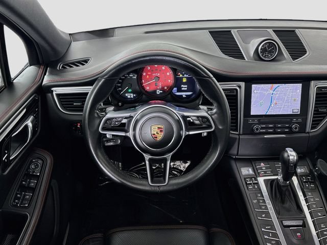 Used 2017 Porsche Macan GTS AWD/4WD image 23