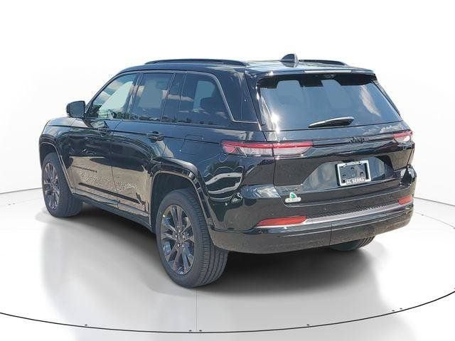 New 2026 Jeep Grand Cherokee Limited AWD/4WD image 3