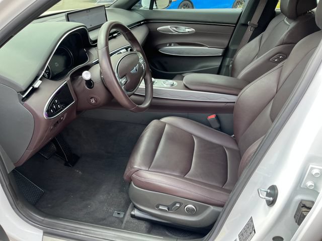 Used 2022 Genesis GV70 2.5T w/ Advanced Package AWD/4WD image 11