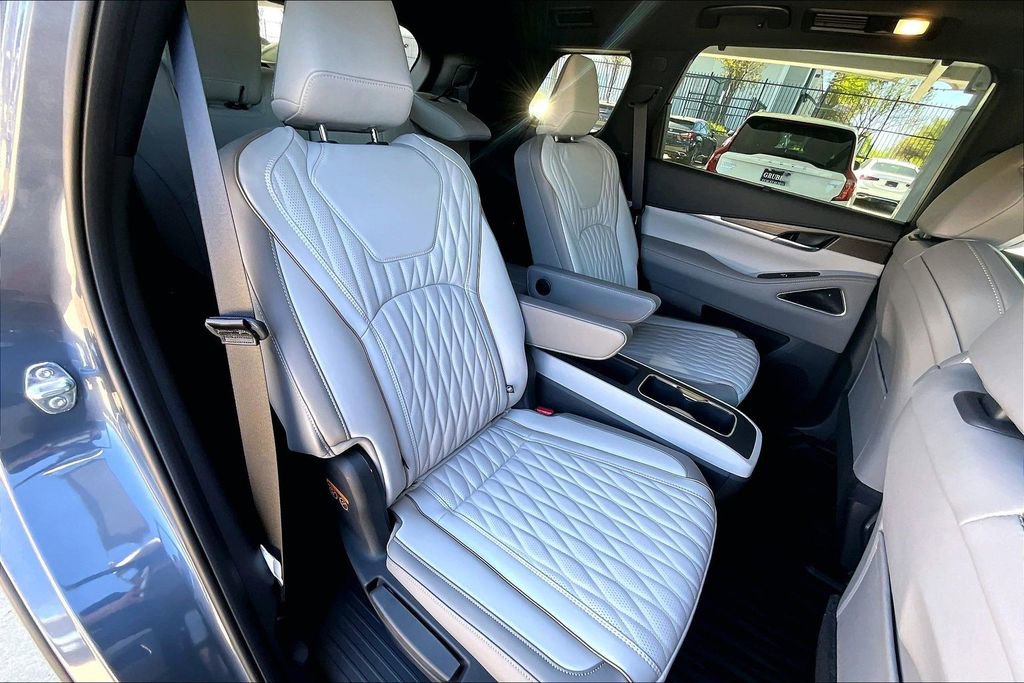 New 2026 INFINITI QX60 Autograph w/ Autograph Tech Package image 18