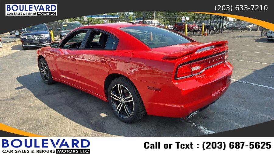 Used 2014 Dodge Charger SXT AWD/4WD image 5