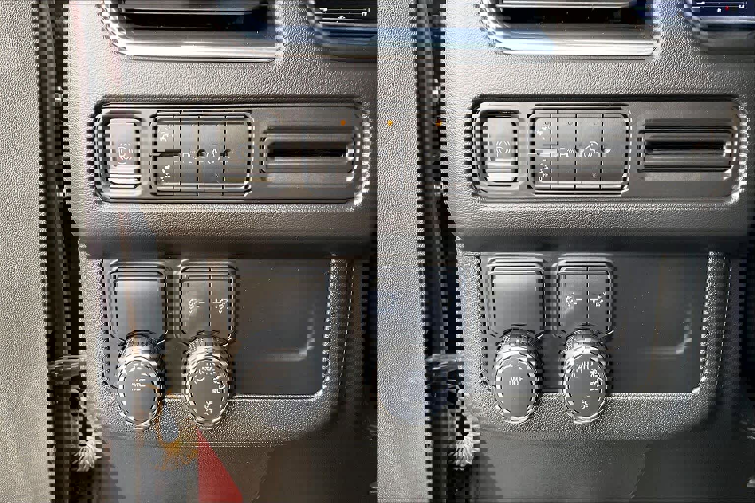 Used 2023 Chevrolet Tahoe LT image 32