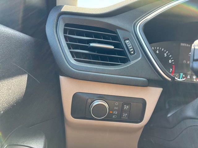 Used 2021 Ford Escape SE image 26