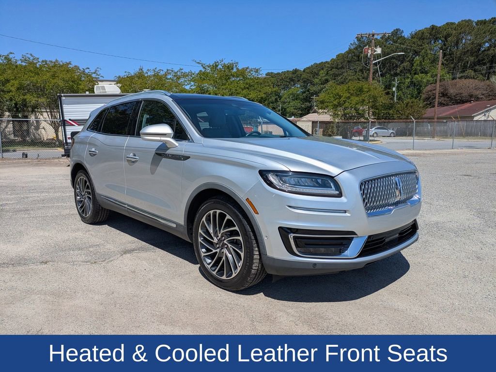 Used 2019 Lincoln Nautilus Reserve FWD image 2