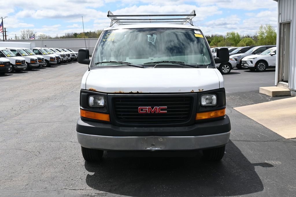 Used 2015 GMC Savana 3500 RWD image 10