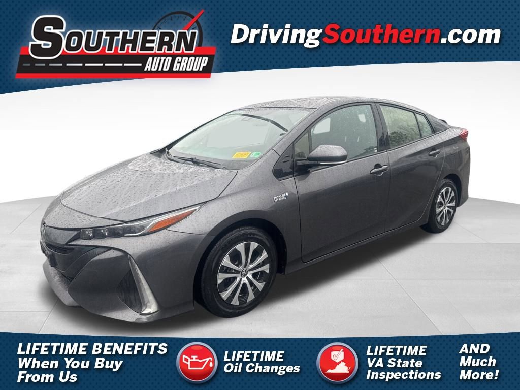 Used 2020 Toyota Prius Prime LE image 1
