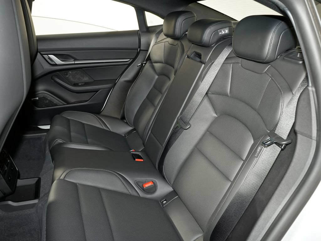 New 2026 Porsche Taycan AWD/4WD image 36