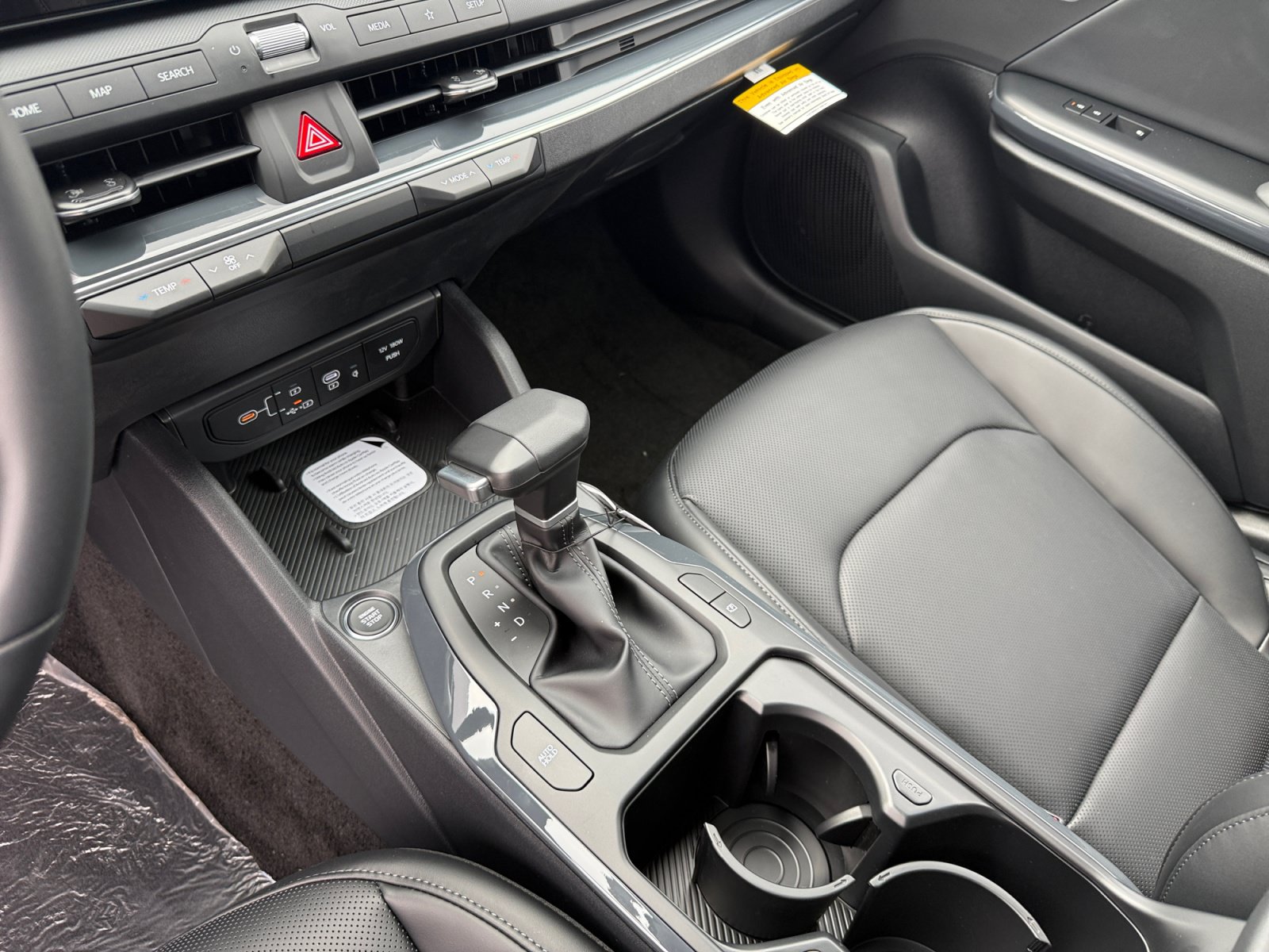 New 2026 Kia K4 EX FWD image 13