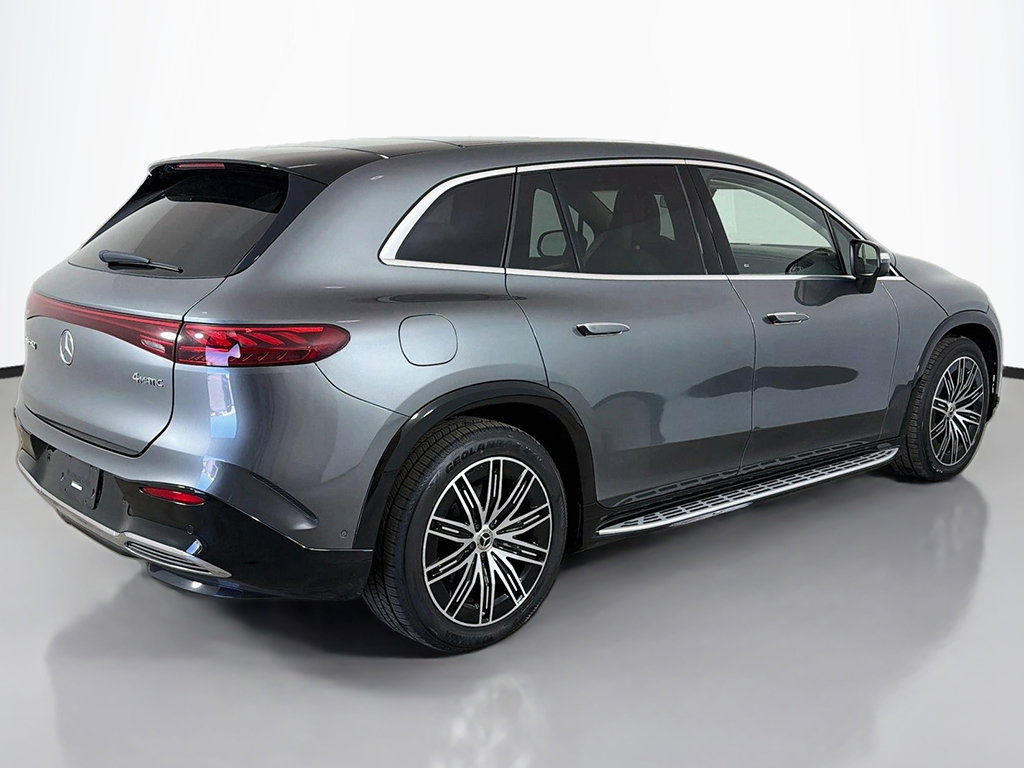 Used 2023 Mercedes-Benz EQS 580 4MATIC SUV image 13