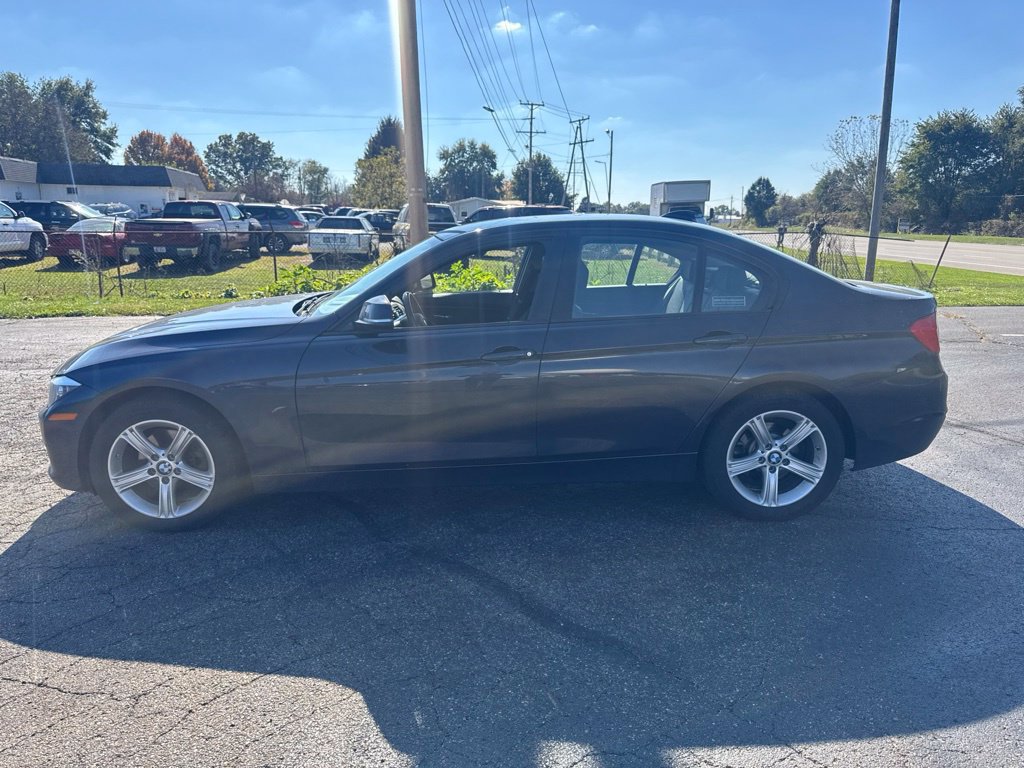 Used 2014 BMW 328d xDrive Sedan AWD/4WD image 2