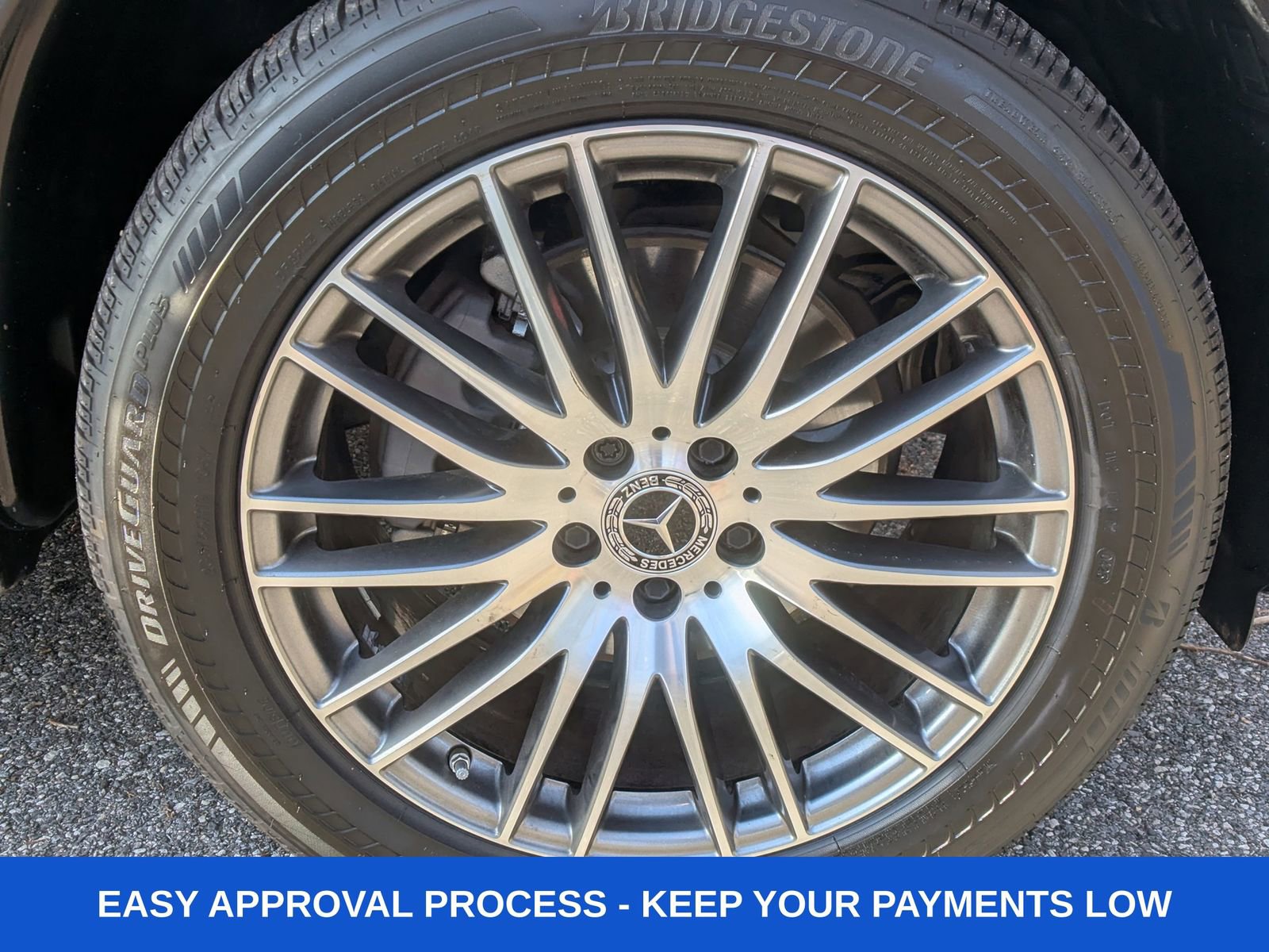 Used 2024 Mercedes-Benz GLC 300 4MATIC image 40