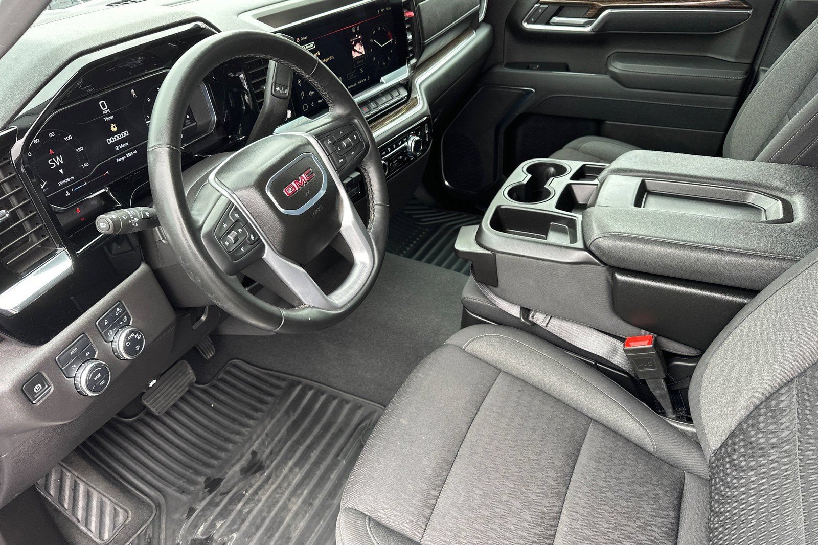 Used 2025 GMC Sierra 1500 SLE w/ Preferred Package AWD/4WD image 12