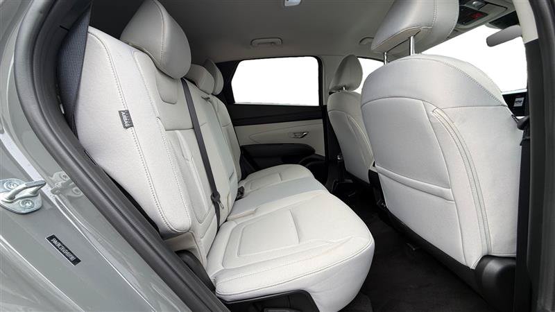 Used 2025 Hyundai Tucson SEL AWD/4WD image 18