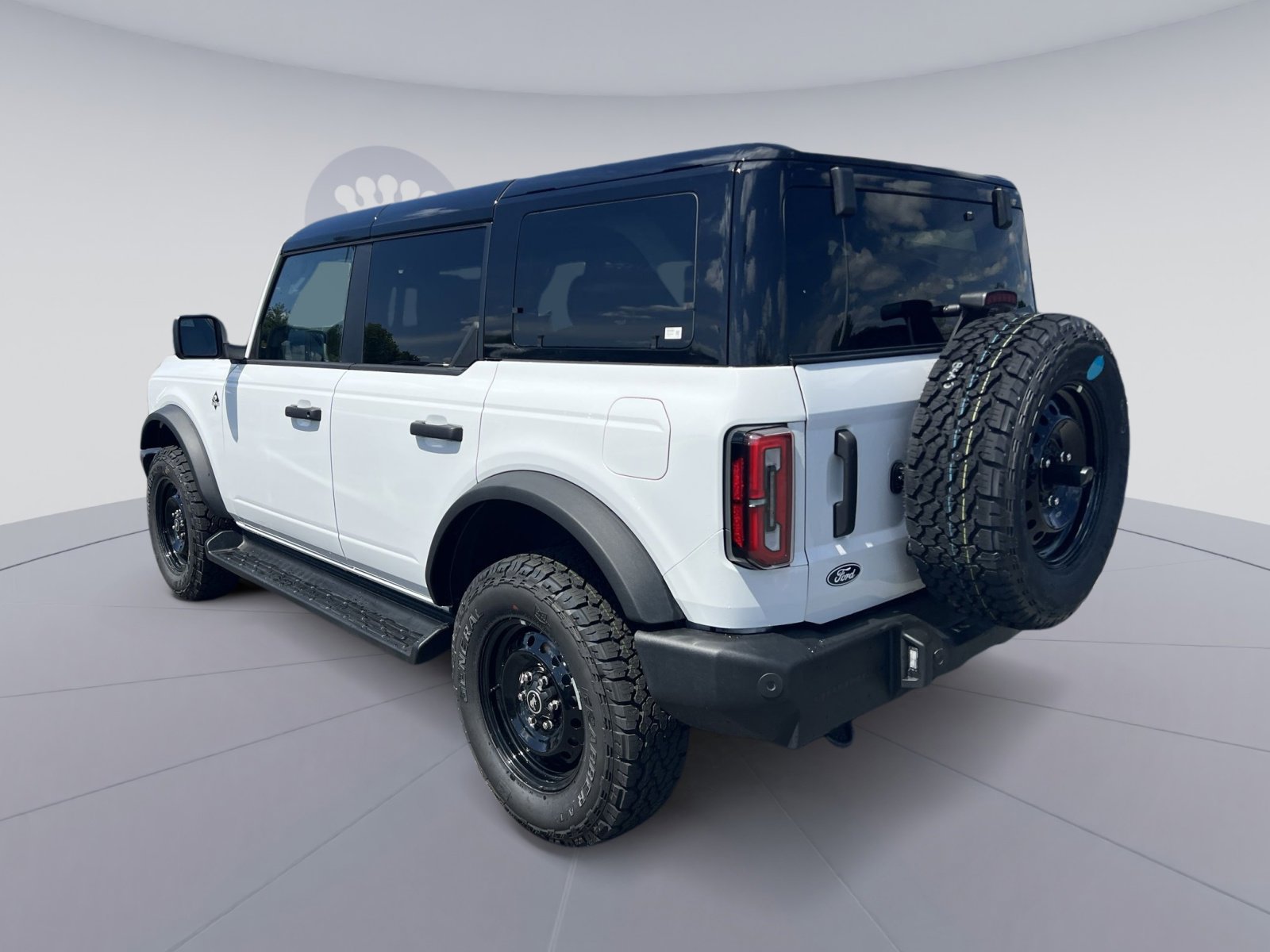New 2026 Ford Bronco Outer Banks AWD/4WD image 14