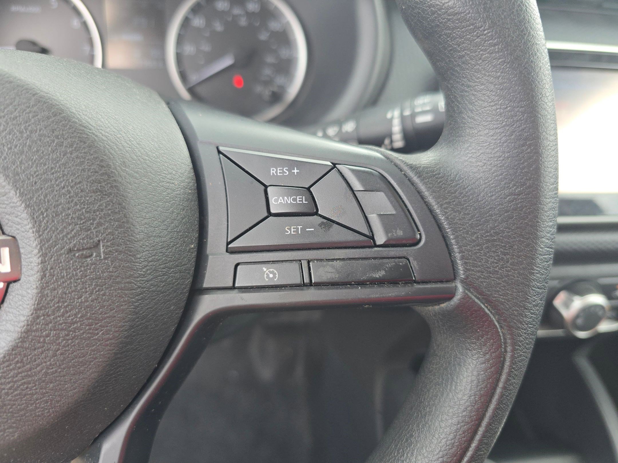 Used 2024 Nissan Kicks SV image 23