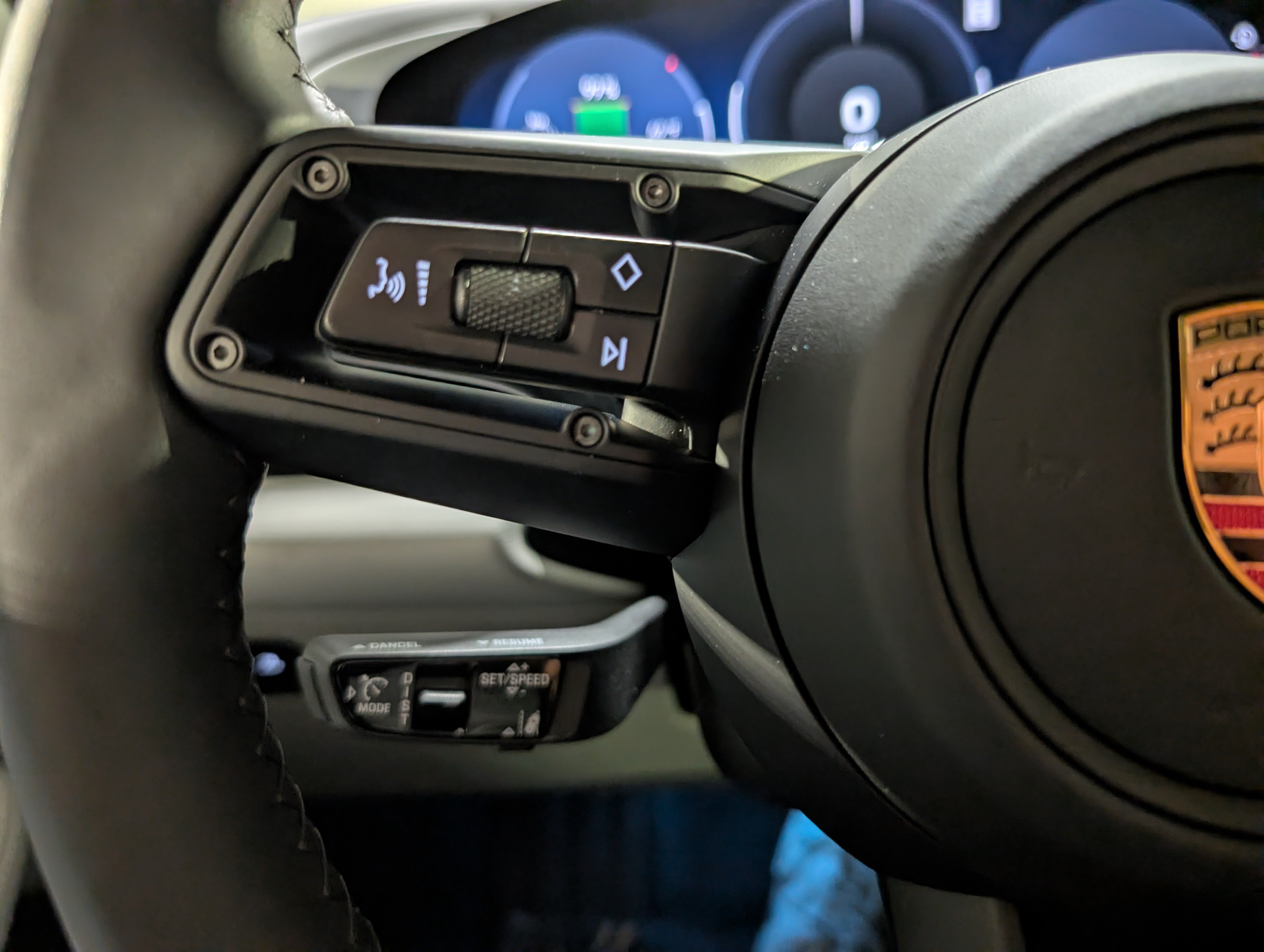 New 2026 Porsche Macan 4 Electric AWD/4WD image 29