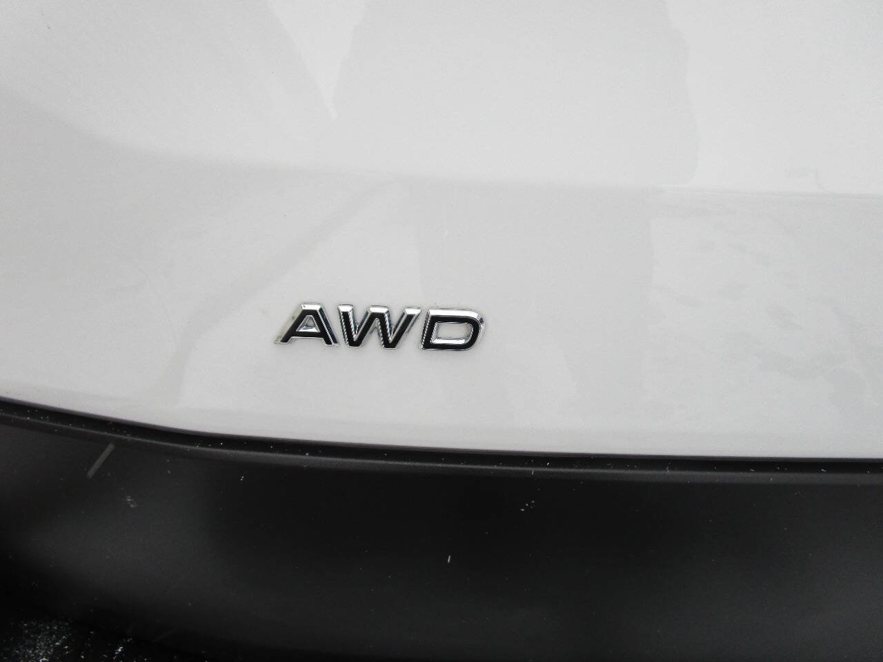 Used 2022 Ford Transit 250 Low Roof AWD image 8