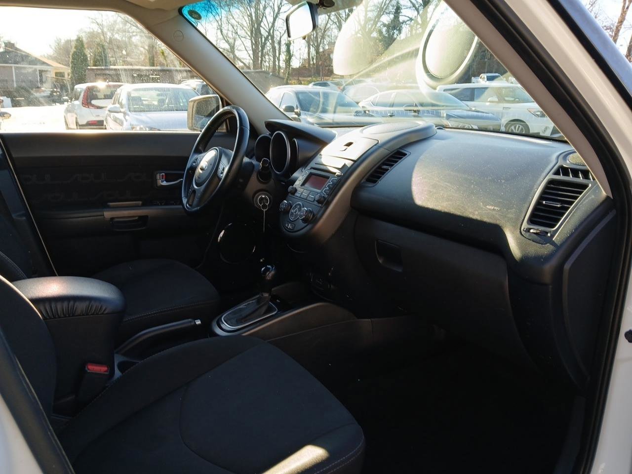 Used 2013 Kia Soul + image 15