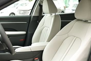 New 2025 Hyundai Sonata SEL image 7