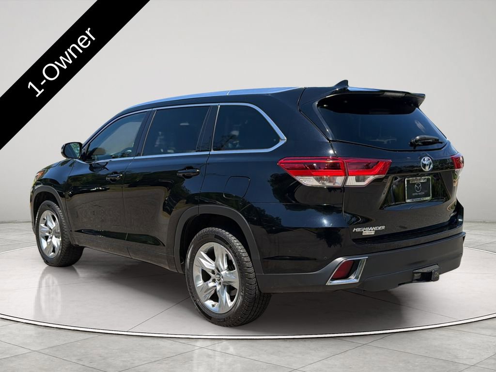 Used 2018 Toyota Highlander Limited FWD image 3