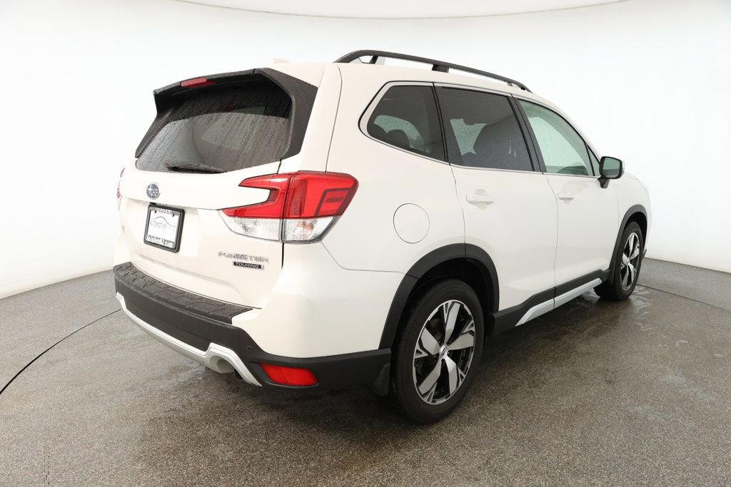 Used 2020 Subaru Forester Touring image 4