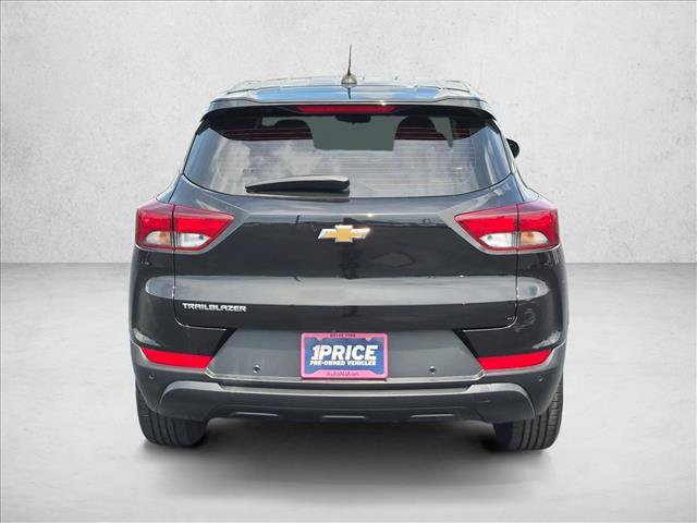 Used 2021 Chevrolet TrailBlazer LS FWD image 7