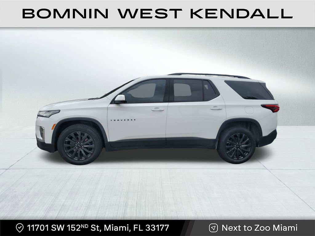 Used 2023 Chevrolet Traverse RS image 4