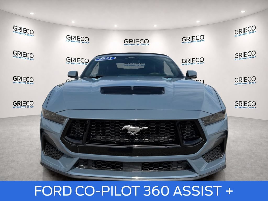 Used 2025 Ford Mustang GT Premium RWD image 2