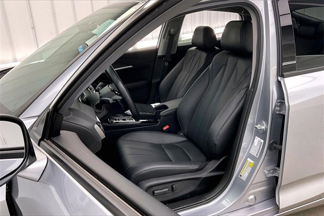 Used 2024 Acura Integra image 8