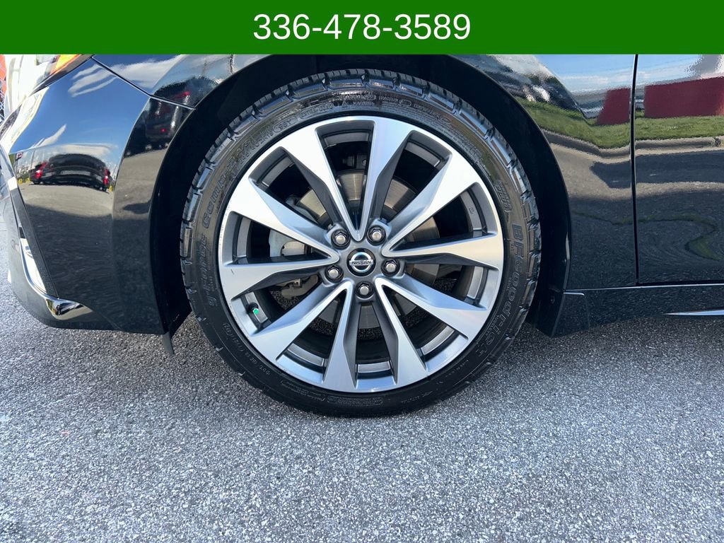 Used 2019 Nissan Maxima Platinum image 27