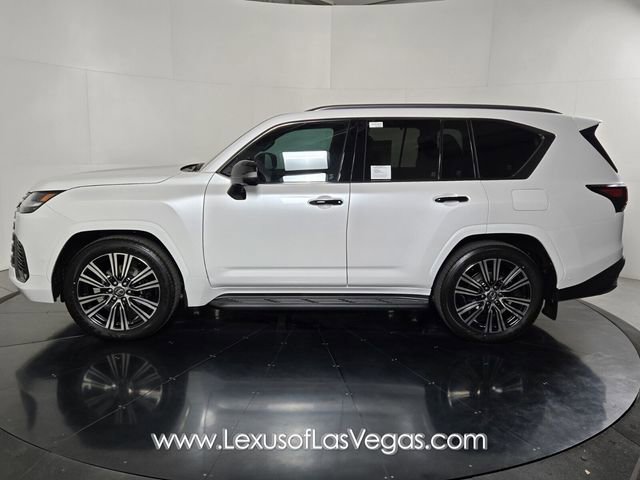 New 2026 Lexus LX 700h Luxury image 7