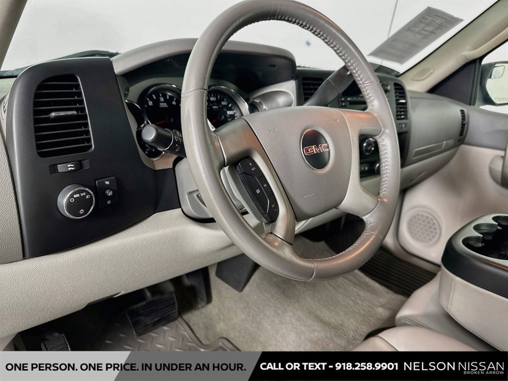 Used 2007 GMC Sierra 1500 SLE w/ SLE/SLT Trailering Package RWD image 9